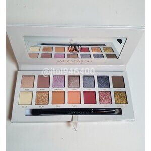 Anastasia Beverly Hills Carli Bybel Eyeshadow Palette